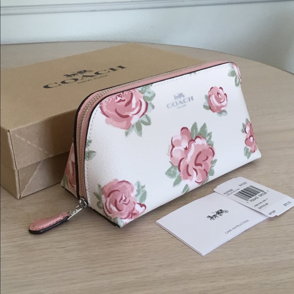 🌸Coach Cosmetic Case 17 In Chalk Multi Petal NWT. - Picture 3 of 6